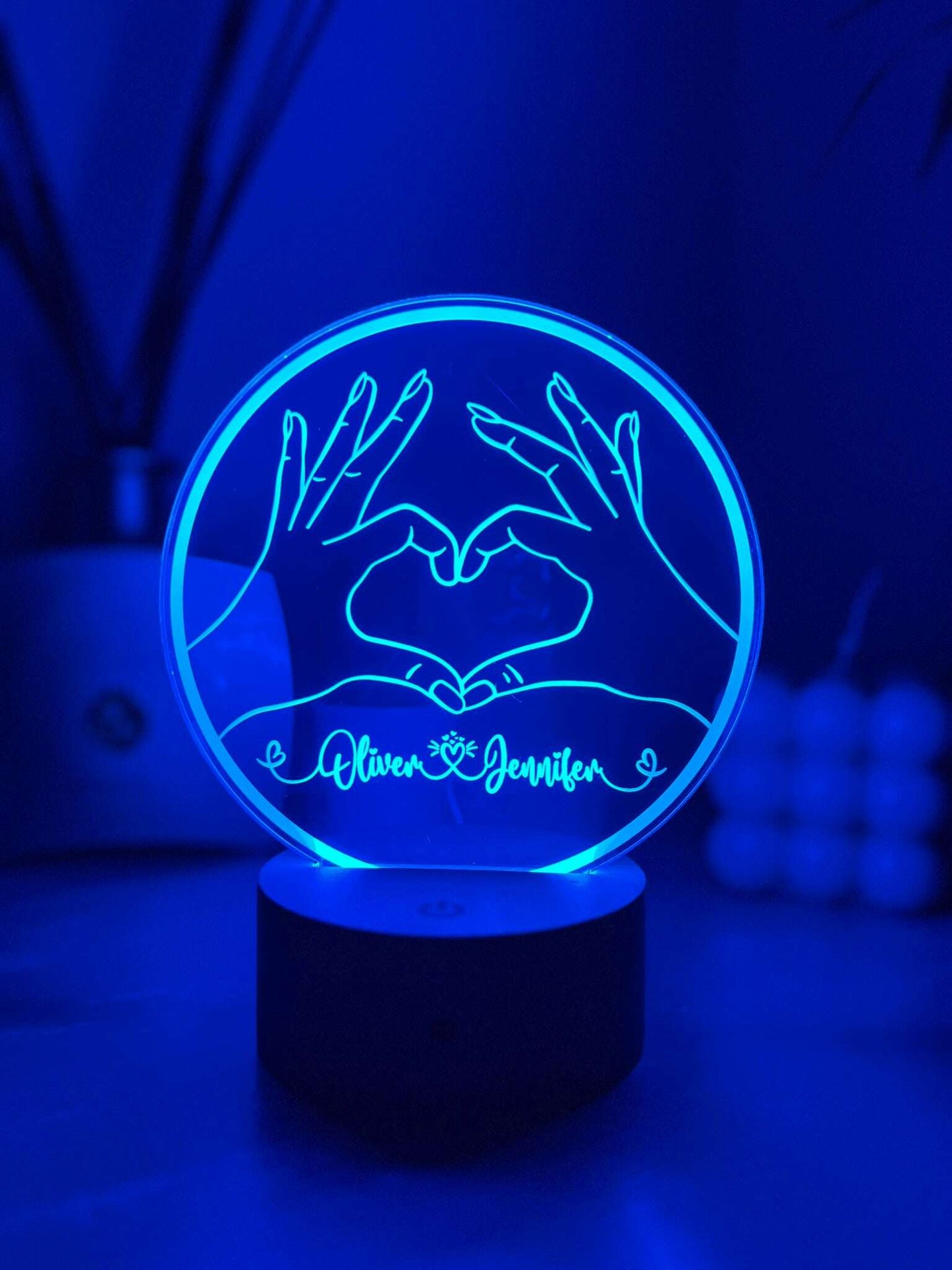 Romantic engraved light perfect for couples’ bedrooms