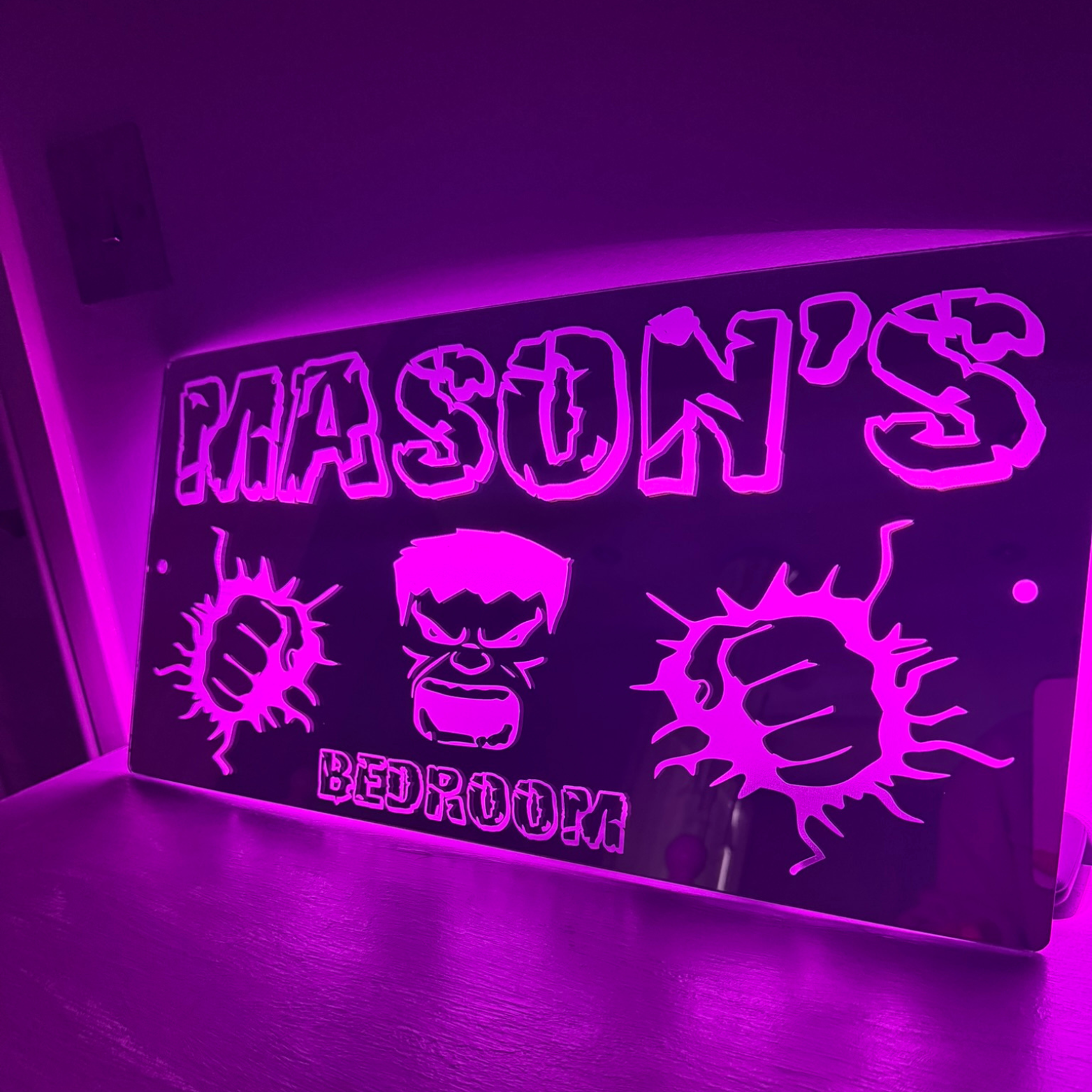 Custom LED mirror sign featuring Hulk design for kids’ room