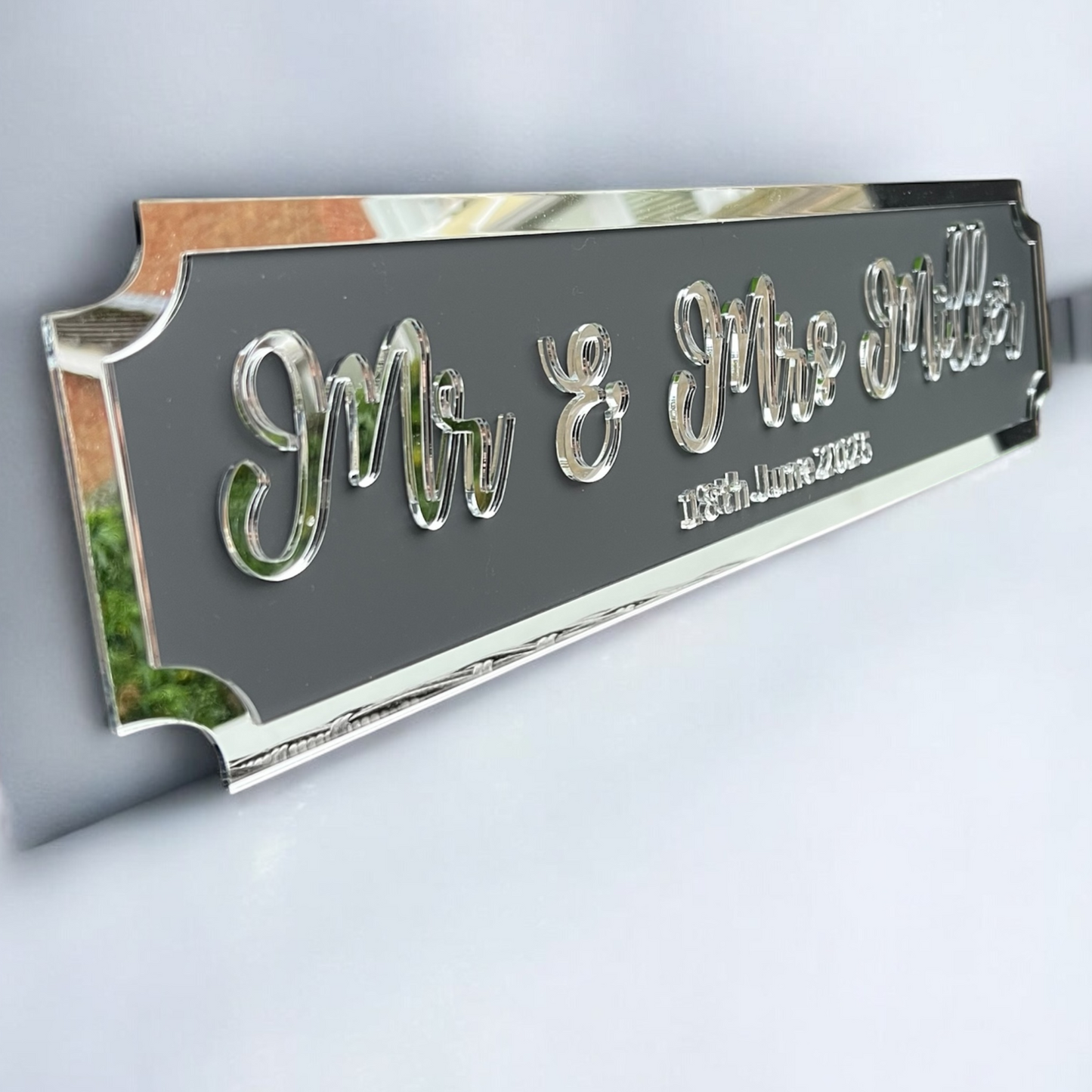 Custom Mr and Mrs name plaque, perfect wedding gift